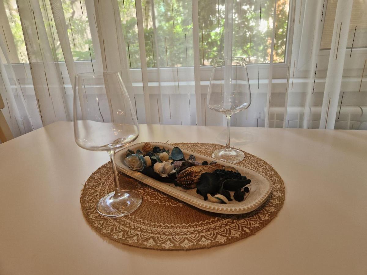 בוקרשט City Center Apartment מראה חיצוני תמונה